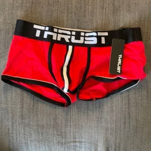 NWT - men’s racing stripe briefs.